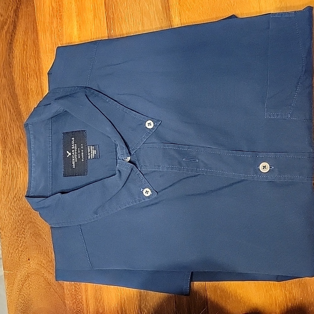 American Eagle mens dress shirt